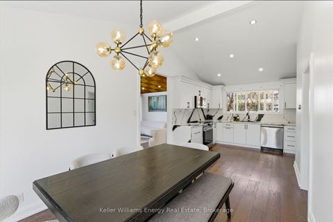 Photo 11 at 297 Grandview Street S, Donevan, Oshawa