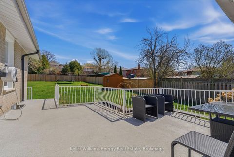 Photo 34 at 297 Grandview Street S, Donevan, Oshawa
