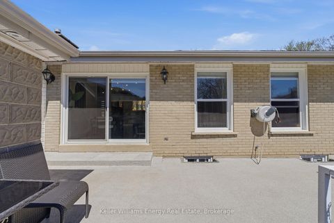 Photo 35 at 297 Grandview Street S, Donevan, Oshawa