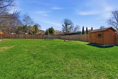Photo 39 at 297 Grandview Street S, Donevan, Oshawa