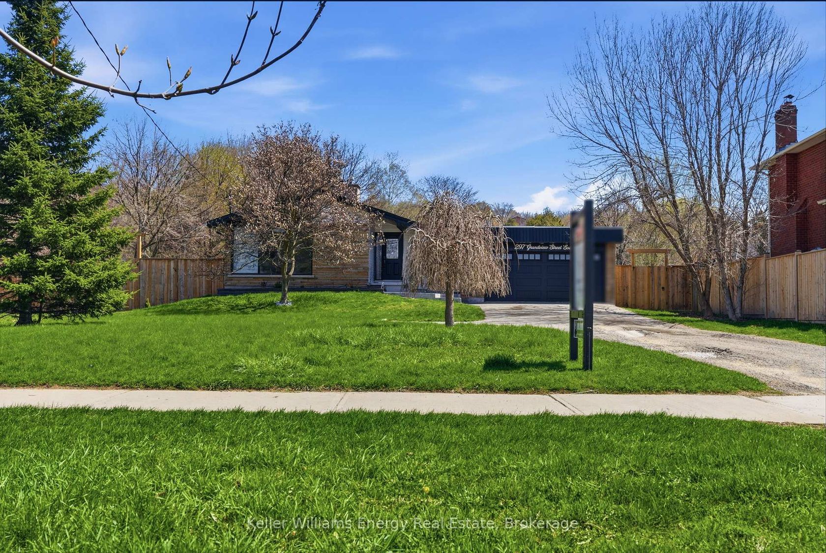297 Grandview Street S, Donevan, Oshawa 