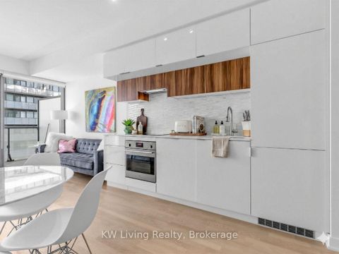 Photo 3 at 2312 - 185 Roehampton Avenue, Mount Pleasant West, Toronto