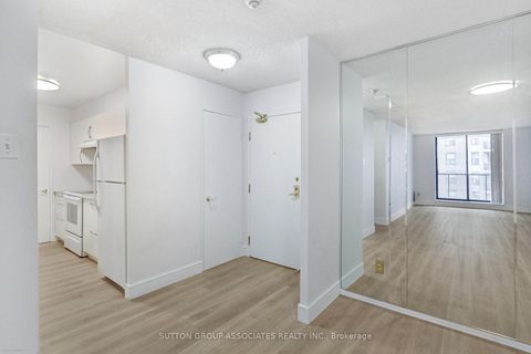 Photo 2 at 804 - 250 Jarvis Street, Yonge Corridor, Toronto
