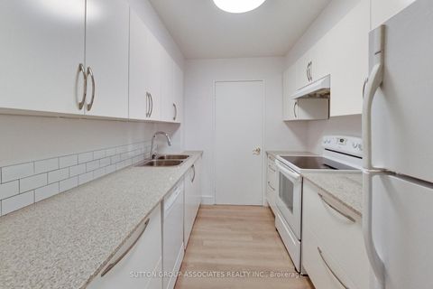 Photo 4 at 804 - 250 Jarvis Street, Yonge Corridor, Toronto