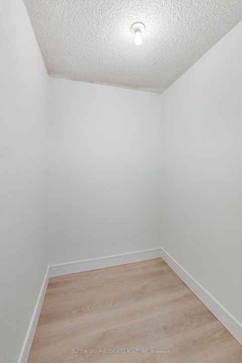 Photo 6 at 804 - 250 Jarvis Street, Yonge Corridor, Toronto