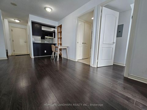Photo 12 at # 1705 - 70 Town Centre Court, Bendale, Toronto