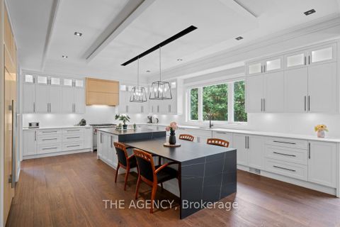 Photo 15 at 8 Frivick Court, Newtonbrook East, Toronto