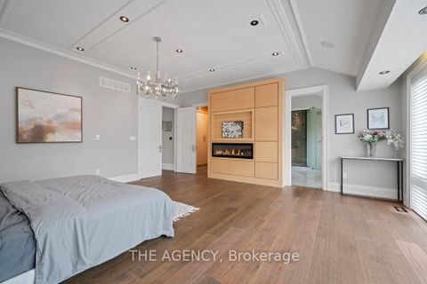 Photo 31 at 8 Frivick Court, Newtonbrook East, Toronto