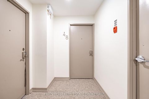 Photo 4 at 48 - 2 Albert Street, North Shore, Barrie