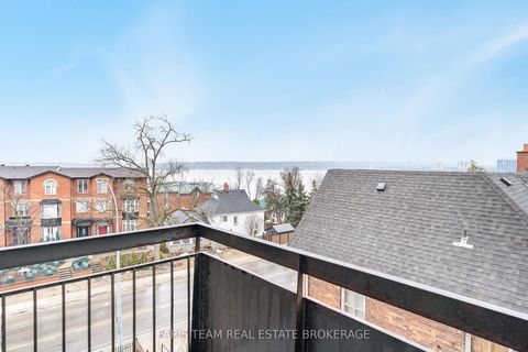 Photo 19 at 48 - 2 Albert Street, North Shore, Barrie