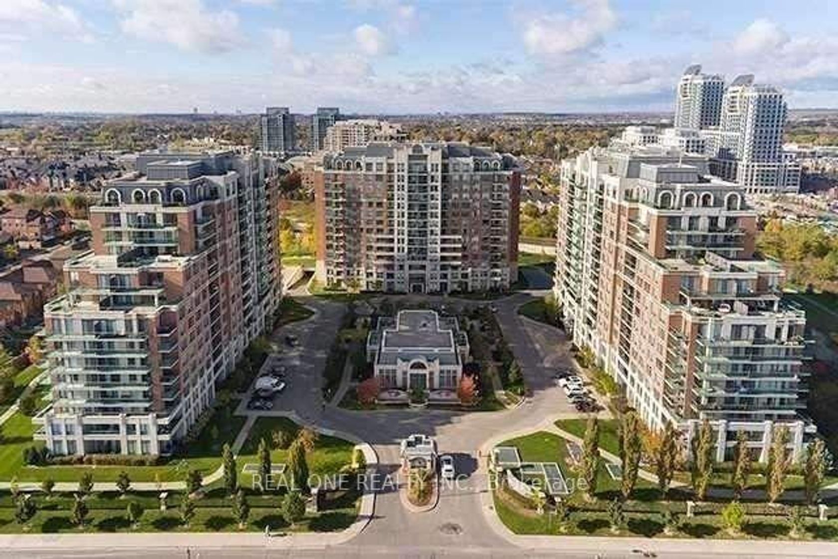 1203 - 310 Red Maple Road, Langstaff, Richmond Hill photo 0