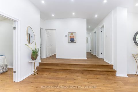 Photo 12 at 47 Munson Crescent, Bendale, Toronto