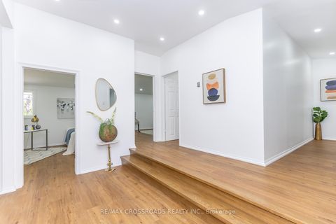 Photo 13 at 47 Munson Crescent, Bendale, Toronto