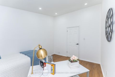 Photo 15 at 47 Munson Crescent, Bendale, Toronto