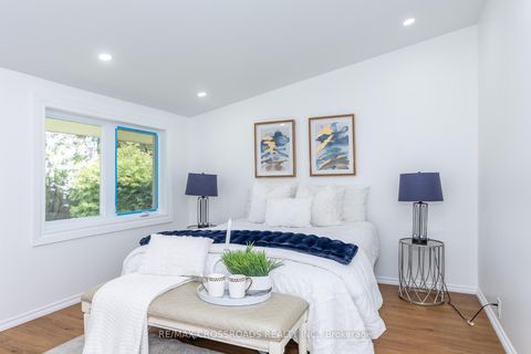 Photo 18 at 47 Munson Crescent, Bendale, Toronto