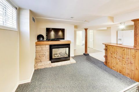 Photo 34 at 31 Ivanhoe Court, Maryvale, Toronto
