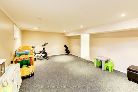 Photo 39 at 31 Ivanhoe Court, Maryvale, Toronto