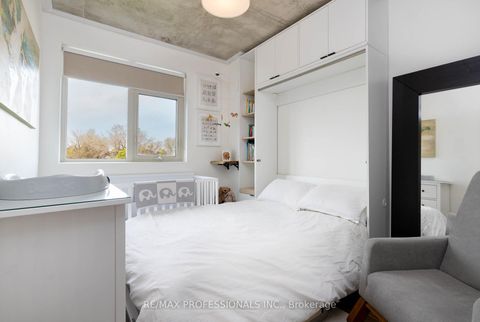 Photo 16 at 410 - 1638 Bloor Street W, High Park North, Toronto