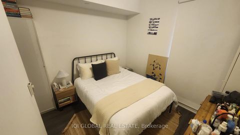 Photo 2 at 407 - 106 Dovercourt Road, Little Portugal, Toronto