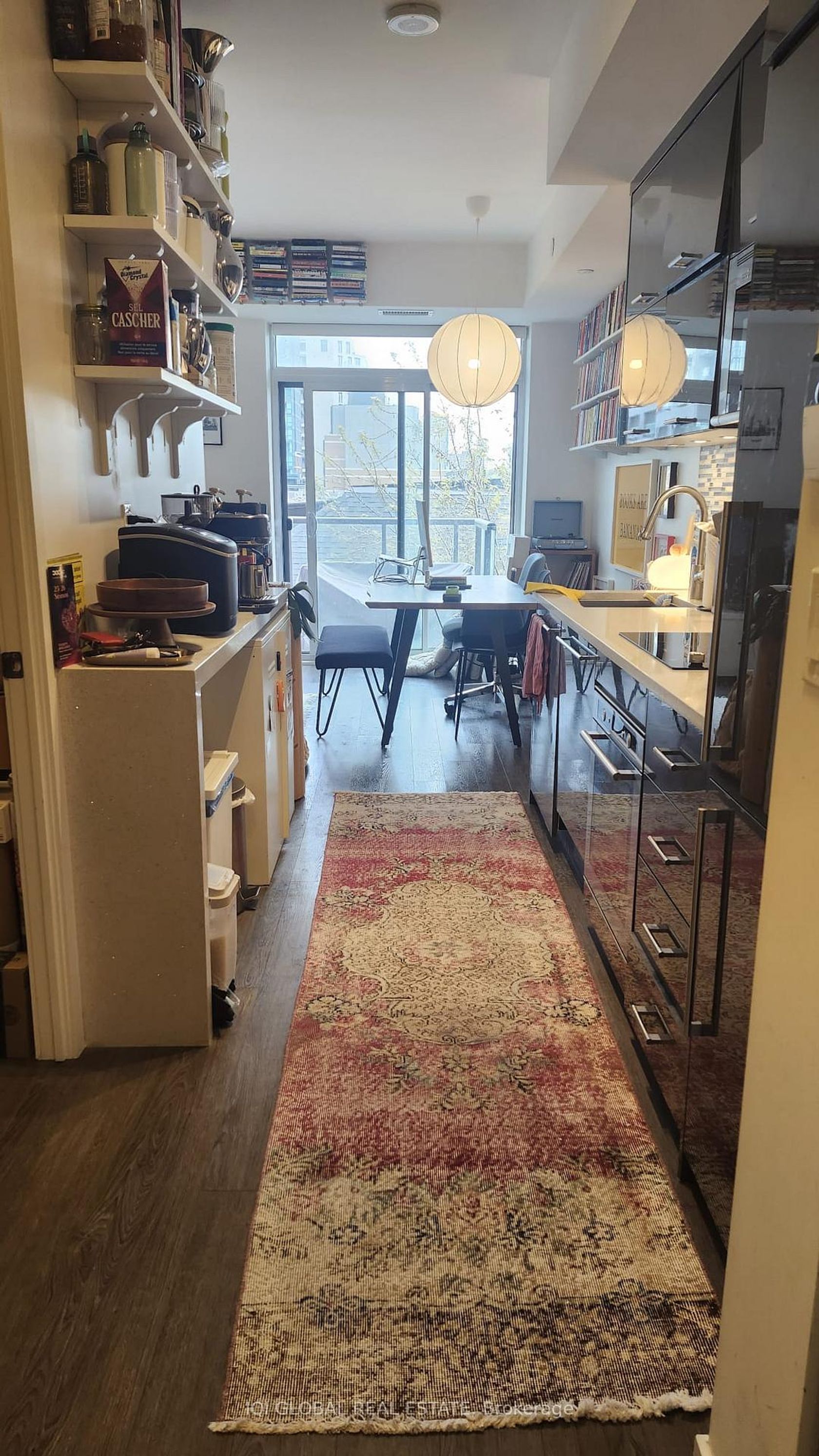 407 - 106 Dovercourt Road, Little Portugal, Toronto photo 9