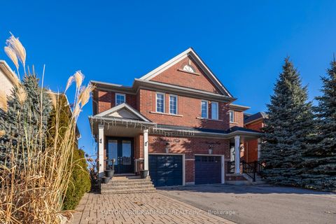 Photo 4 at 99 Westolivia Trail, Patterson, Vaughan