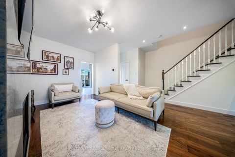 Photo 12 at 99 Westolivia Trail, Patterson, Vaughan