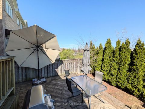 Photo 42 at 99 Westolivia Trail, Patterson, Vaughan