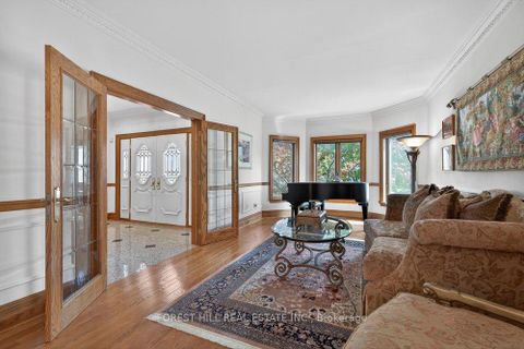 Photo 5 at 162 Codsell Avenue, Bathurst Manor, Toronto