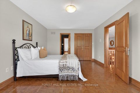 Photo 23 at 162 Codsell Avenue, Bathurst Manor, Toronto