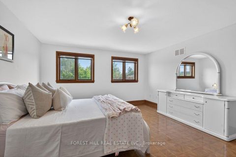 Photo 27 at 162 Codsell Avenue, Bathurst Manor, Toronto