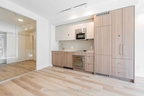 Photo 4 at 409 - 840 St Clair Avenue W, Oakwood Village, Toronto