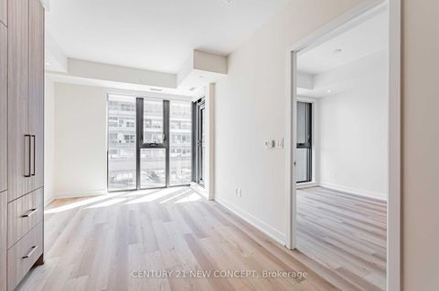 Photo 5 at 409 - 840 St Clair Avenue W, Oakwood Village, Toronto