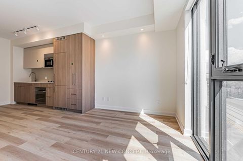Photo 8 at 409 - 840 St Clair Avenue W, Oakwood Village, Toronto