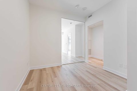 Photo 11 at 409 - 840 St Clair Avenue W, Oakwood Village, Toronto