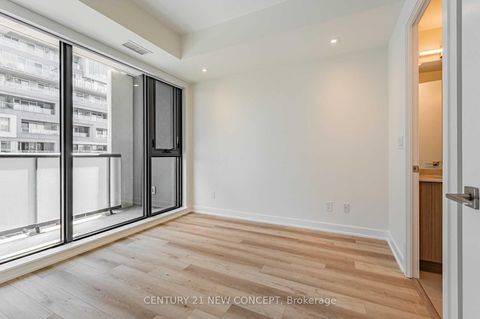 Photo 12 at 409 - 840 St Clair Avenue W, Oakwood Village, Toronto