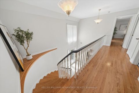 Photo 15 at 72 Bonacres Avenue, Centennial Scarborough, Toronto