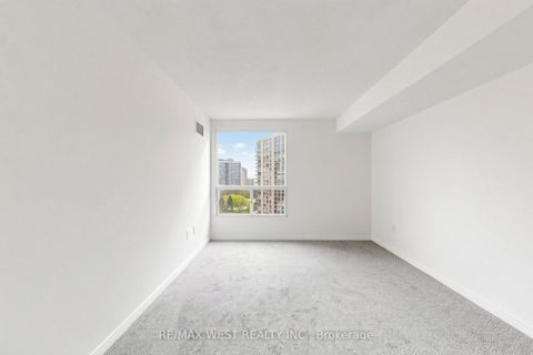 Photo 22 at 1302 - 5 Concorde Place, Don Mills, Toronto