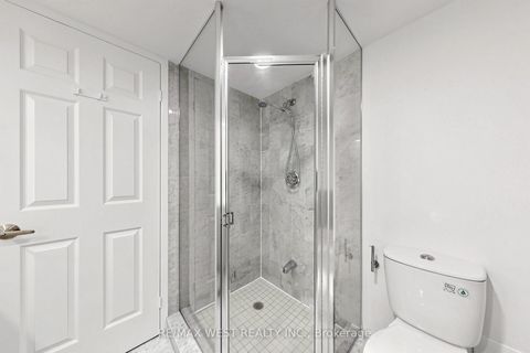 Photo 29 at 1302 - 5 Concorde Place, Don Mills, Toronto