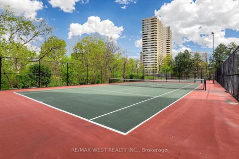 Photo 43 at 1302 - 5 Concorde Place, Don Mills, Toronto