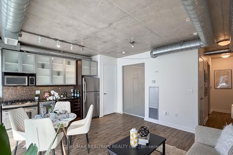 Photo 7 at 408 - 533 Richmond Street W, Waterfront Communities C1, Toronto