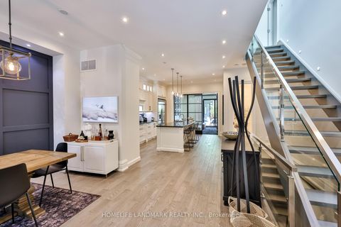 Photo 3 at 211 South Kingsway Way, Swansea, Toronto