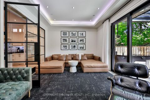 Photo 13 at 211 South Kingsway Way, Swansea, Toronto