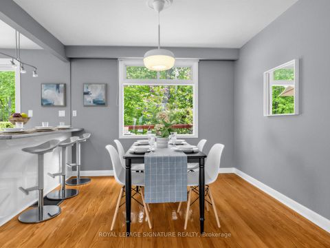 Photo 11 at 46 Plateau Crescent, Don Mills, Toronto