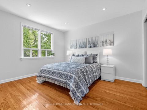 Photo 19 at 46 Plateau Crescent, Don Mills, Toronto