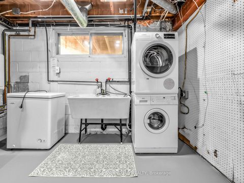 Photo 24 at 46 Plateau Crescent, Don Mills, Toronto