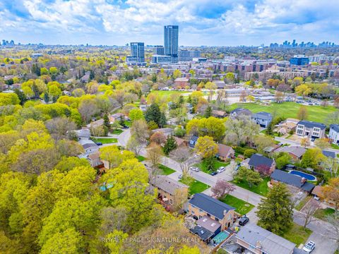 Photo 46 at 46 Plateau Crescent, Don Mills, Toronto