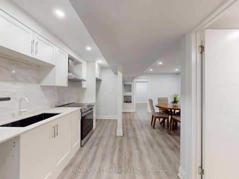 Photo 32 at 507 Autumn Hill Boulevard, Patterson, Vaughan