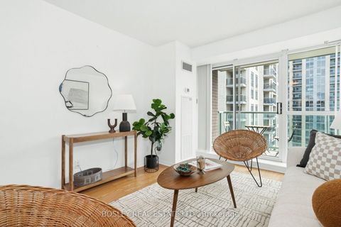 Photo 10 at LPH06 - 7 Michael Power Place, City Centre West, Toronto