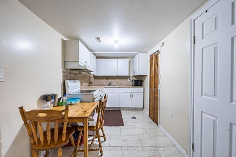 Photo 12 at 2 - 242 John Garland Boulevard, Clairville, Toronto