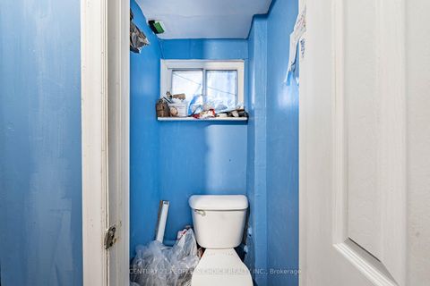 Photo 22 at 2 - 242 John Garland Boulevard, Clairville, Toronto